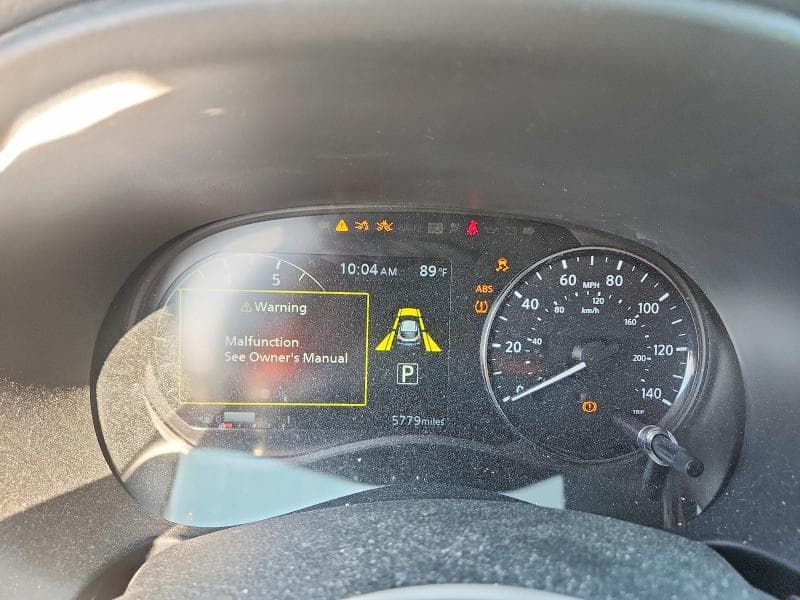 2023 NISSAN KICKS SR 9