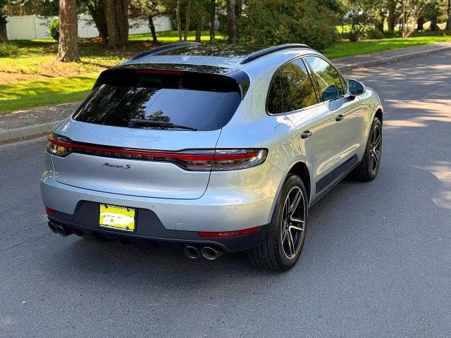 2020 PORSCHE MACAN S 4