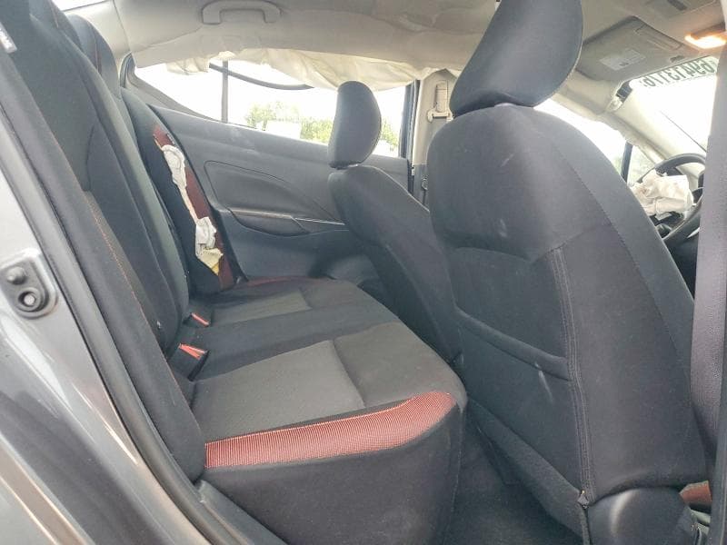 2025 NISSAN VERSA SR 10