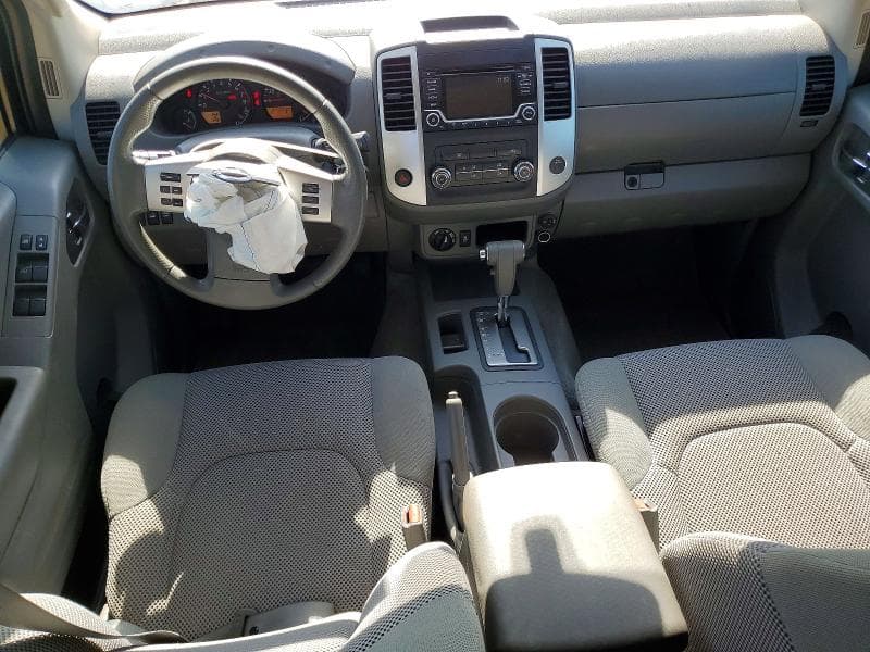2017 NISSAN FRONTIER SV 8