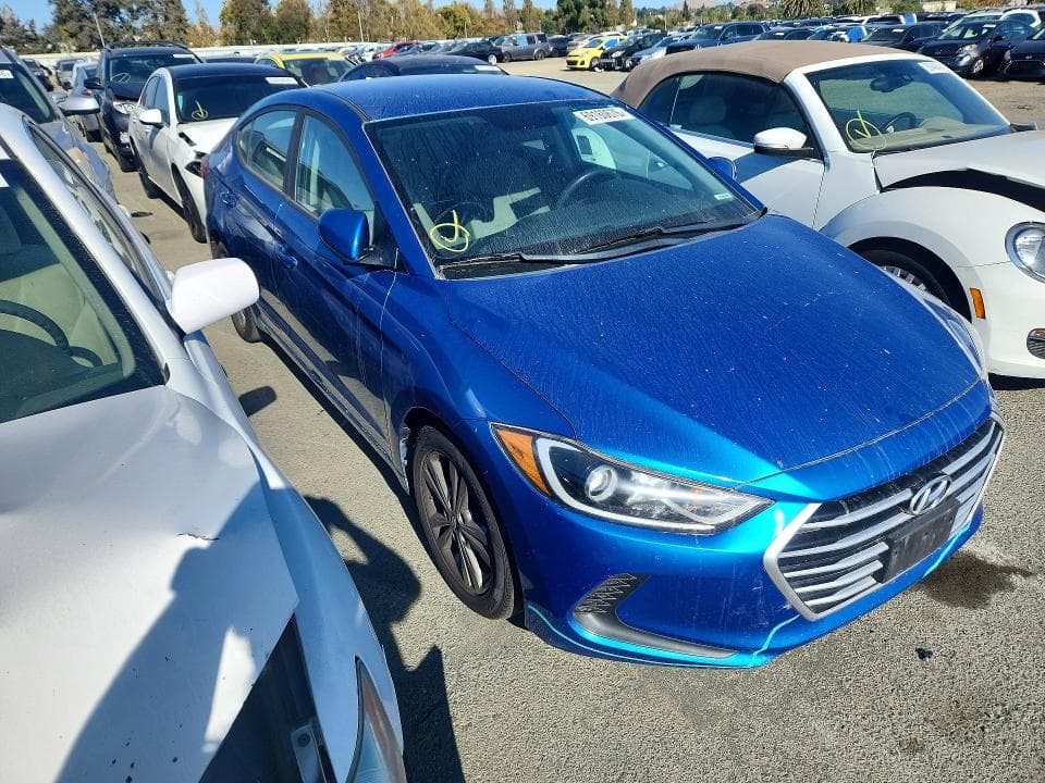 2018 HYUNDAI ELANTRA SEL 4