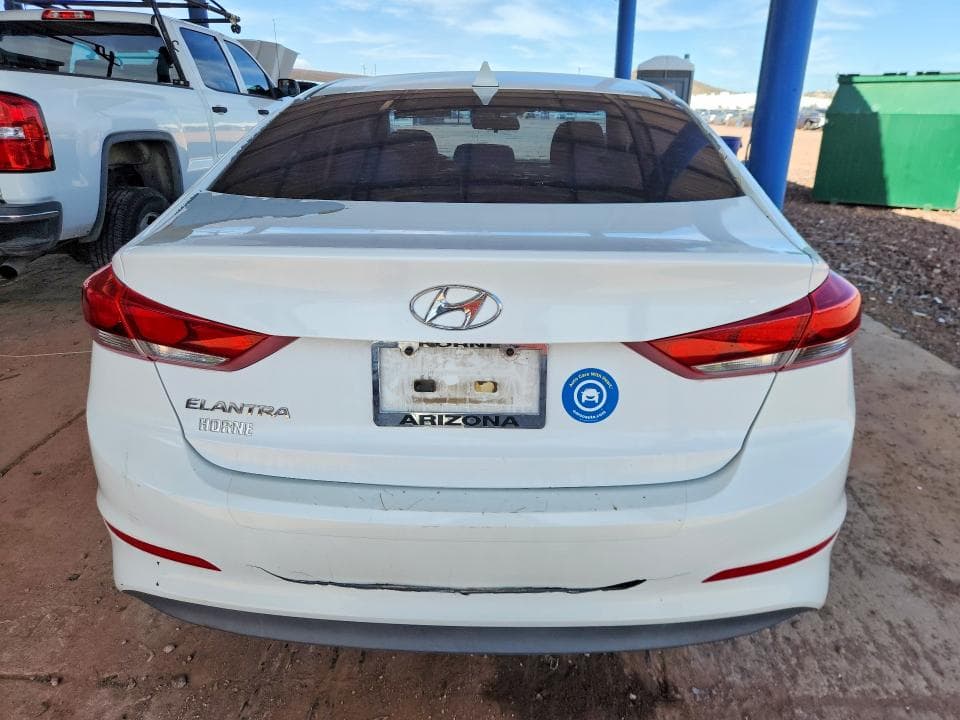 2017 HYUNDAI ELANTRA SE 6