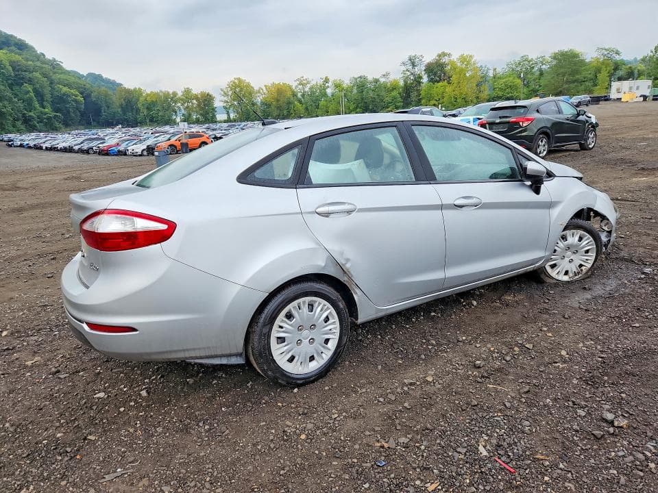 2017 FORD FIESTA S 3