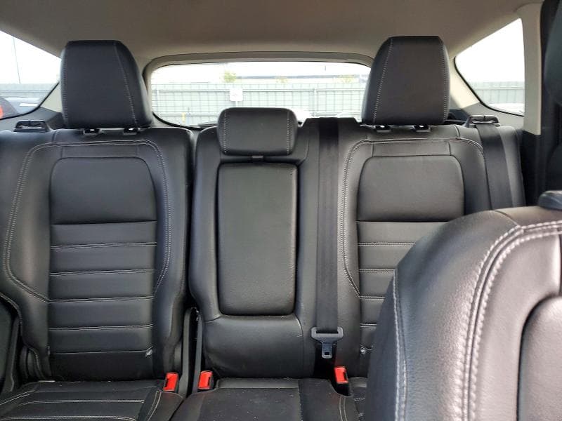2018 FORD ESCAPE SEL 10