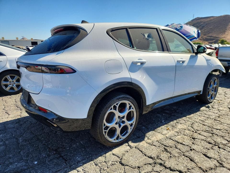 2024 ALFA ROMEO TONALE VELOCE 3