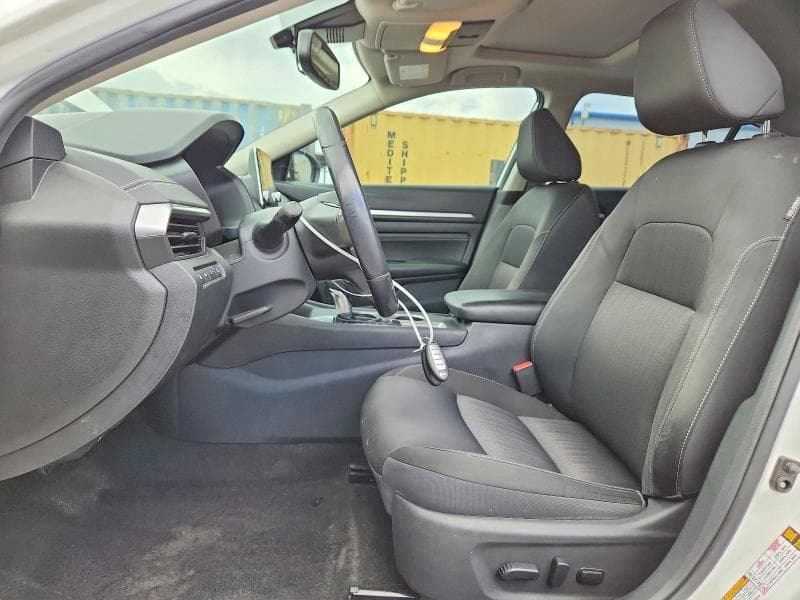 2019 NISSAN ALTIMA SV 7