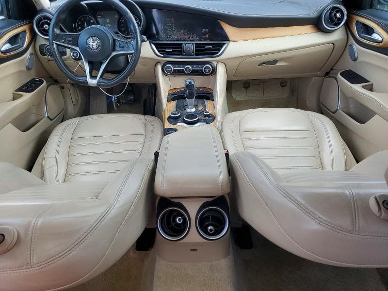 2017 ALFA ROMEO GIULIA TI 8