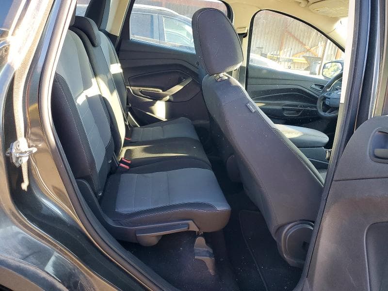 2017 FORD ESCAPE S 10