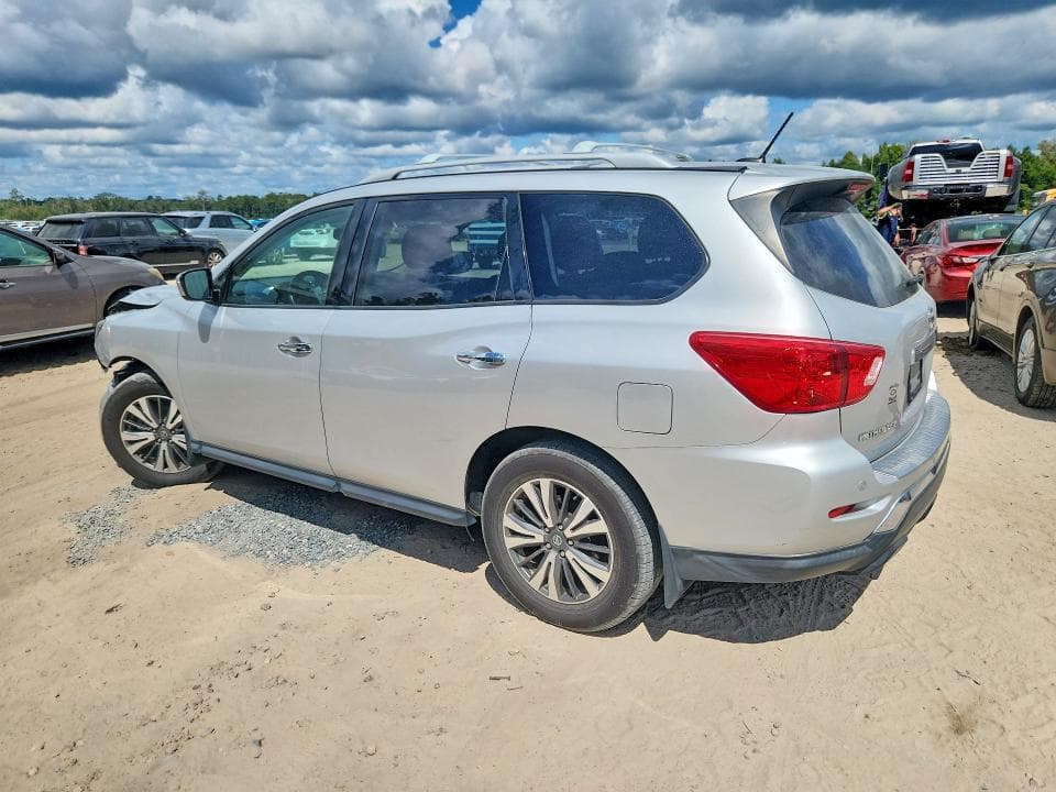 2017 NISSAN PATHFINDER SV 2