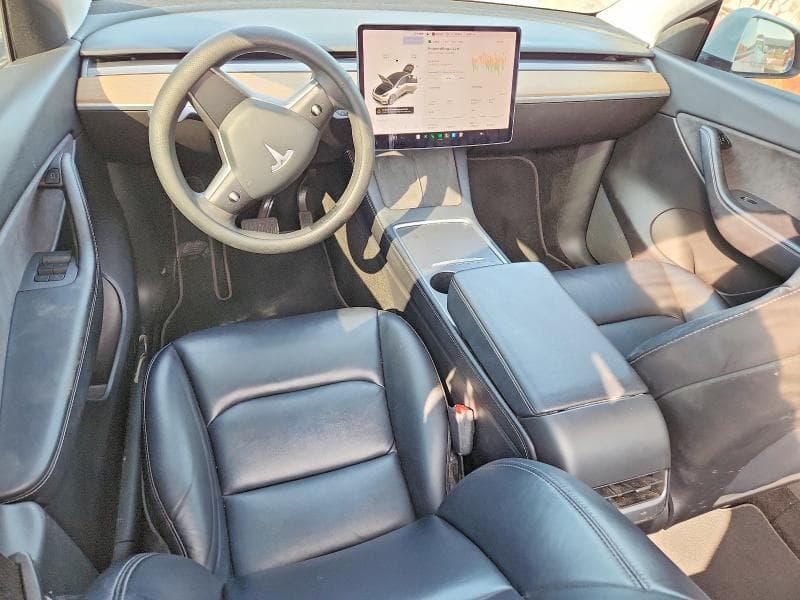 2021 TESLA MODEL Y 8