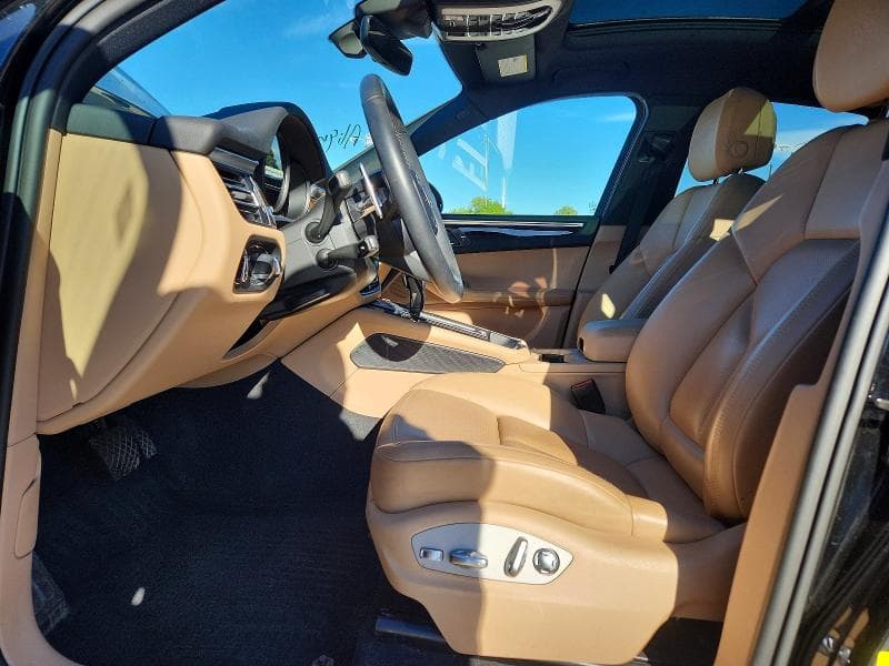 2023 PORSCHE MACAN BASE 7