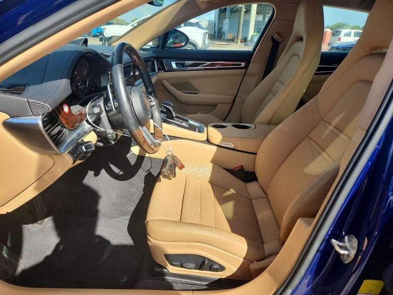 2023 PORSCHE PANAMERA BASE 7