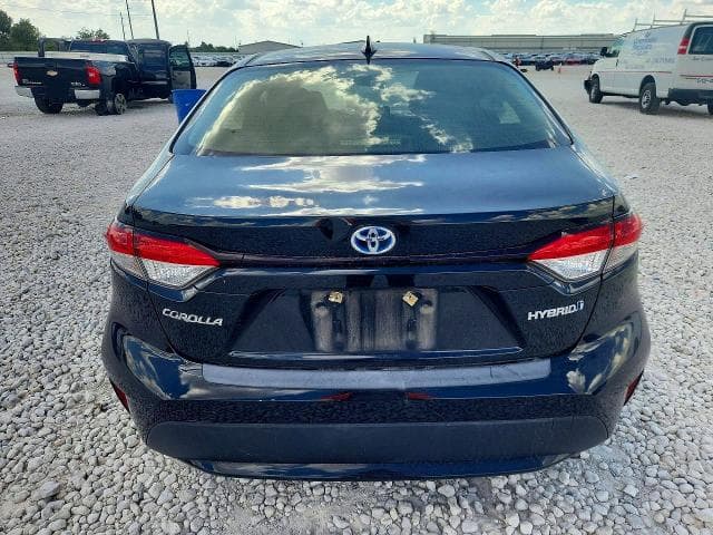 2021 TOYOTA COROLLA LE 6