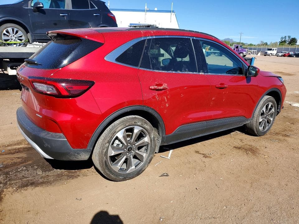 2024 FORD ESCAPE PLATINUM 3