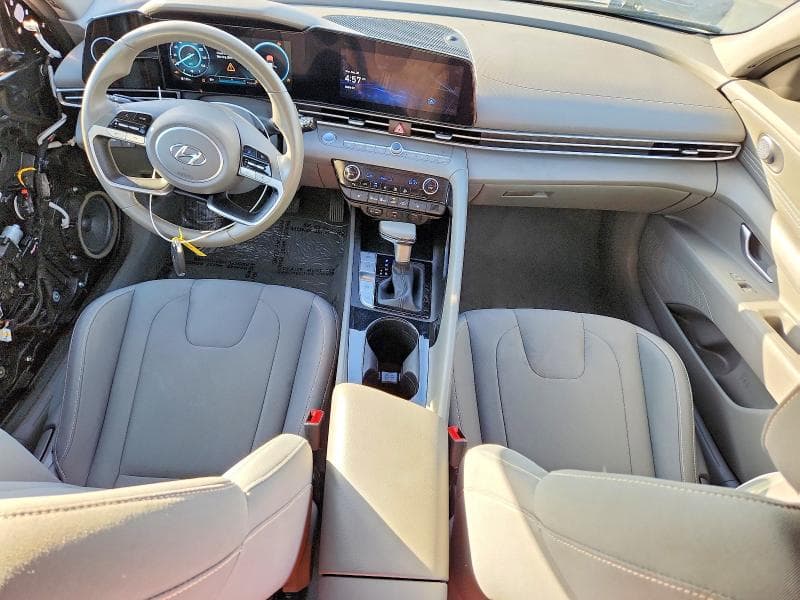 2023 HYUNDAI ELANTRA SEL 8
