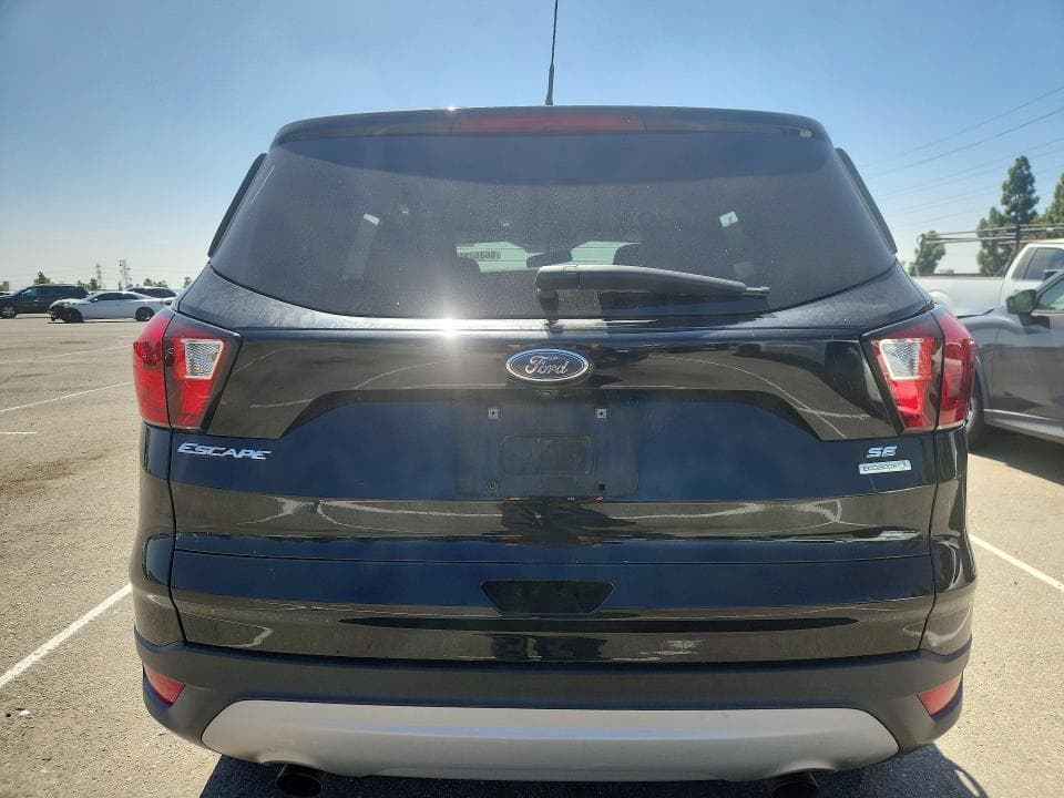 2019 FORD ESCAPE SE 6