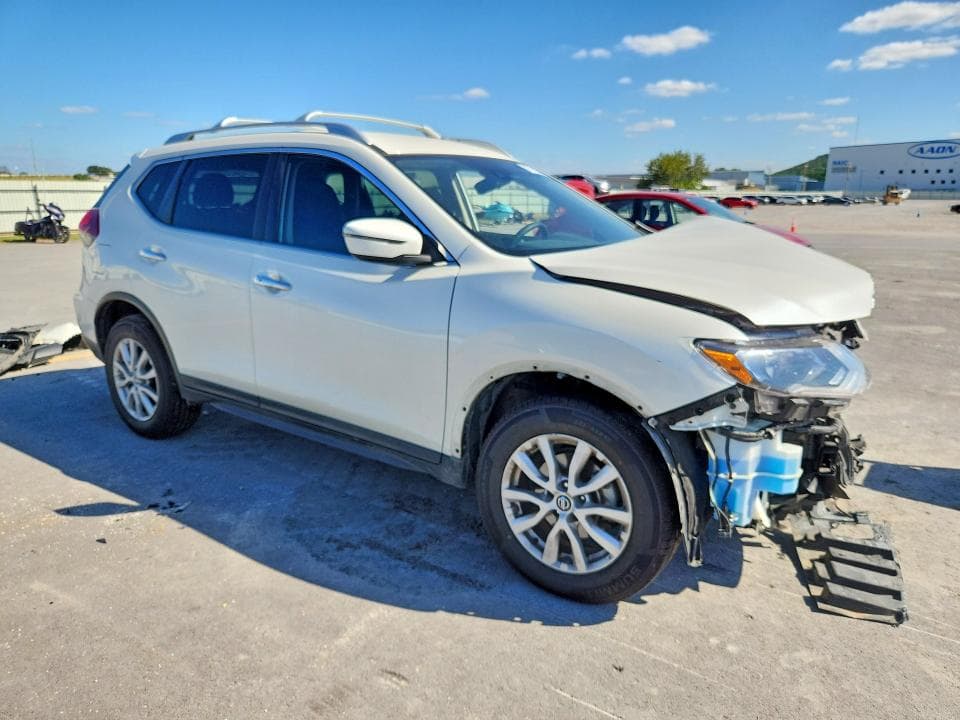 2020 NISSAN ROGUE SV 4