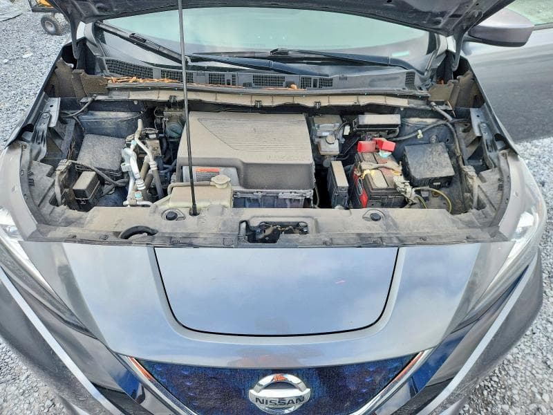 2018 NISSAN LEAF SV 11