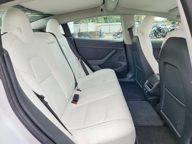 2022 TESLA MODEL 3 10