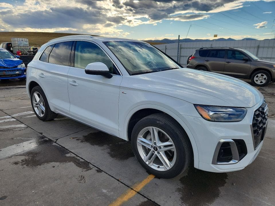 2021 AUDI Q5 E PREMIUM 4