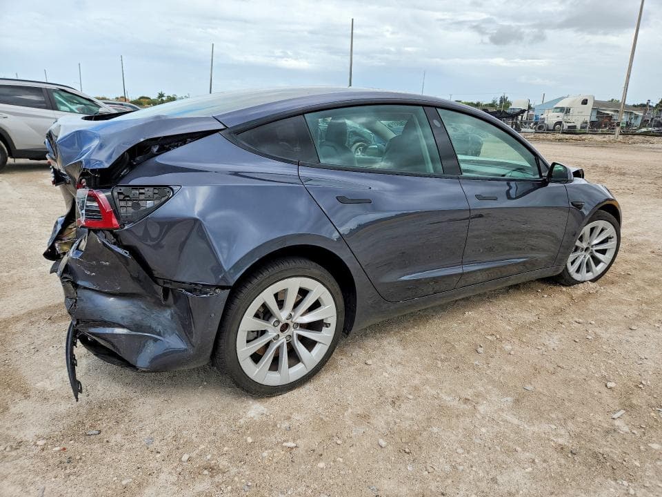 2022 TESLA MODEL 3 3