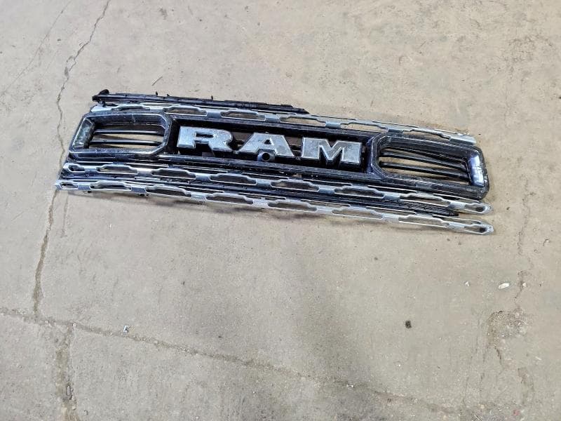2022 RAM 3500 LIMITED 12