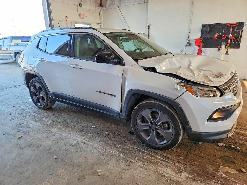 2022 JEEP COMPASS LATITUDE LUX 4
