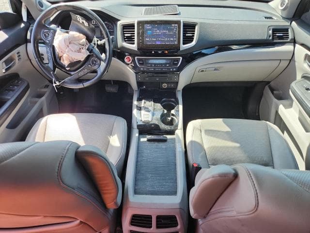 2017 HONDA PILOT ELITE 8
