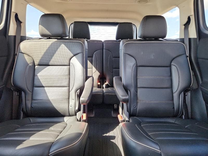 2022 GMC ACADIA DENALI 10