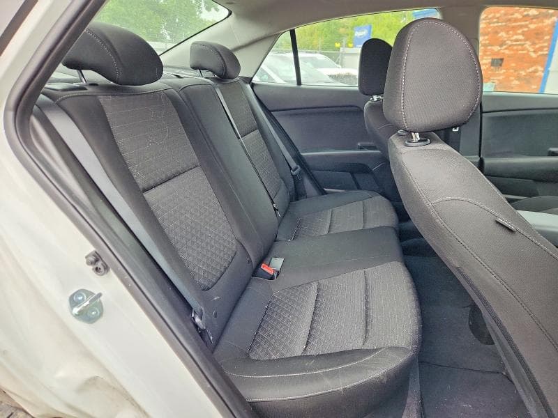 2023 KIA RIO S 10