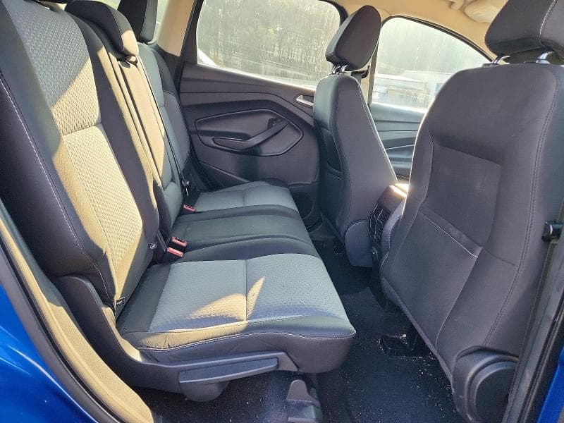 2017 FORD ESCAPE SE 11