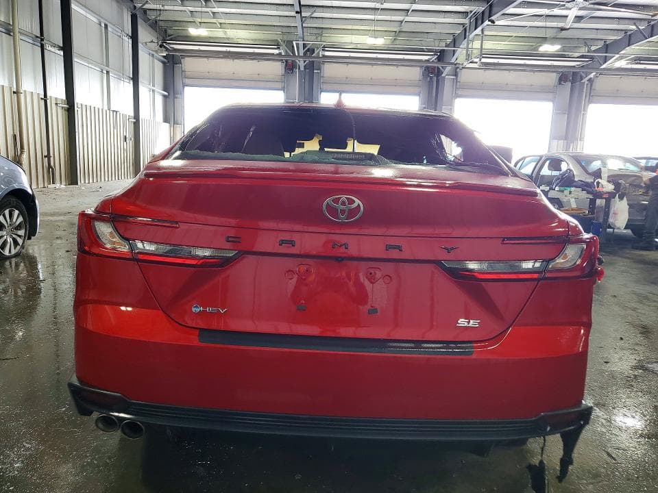 2025 TOYOTA CAMRY SE 6