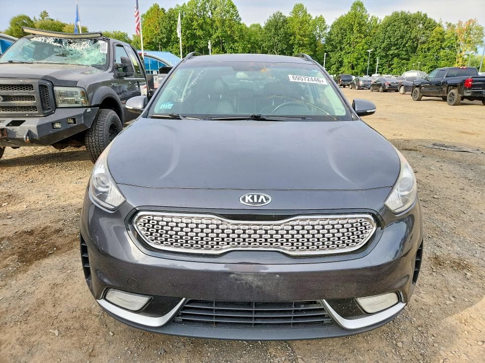 2018 KIA NIRO EX 5