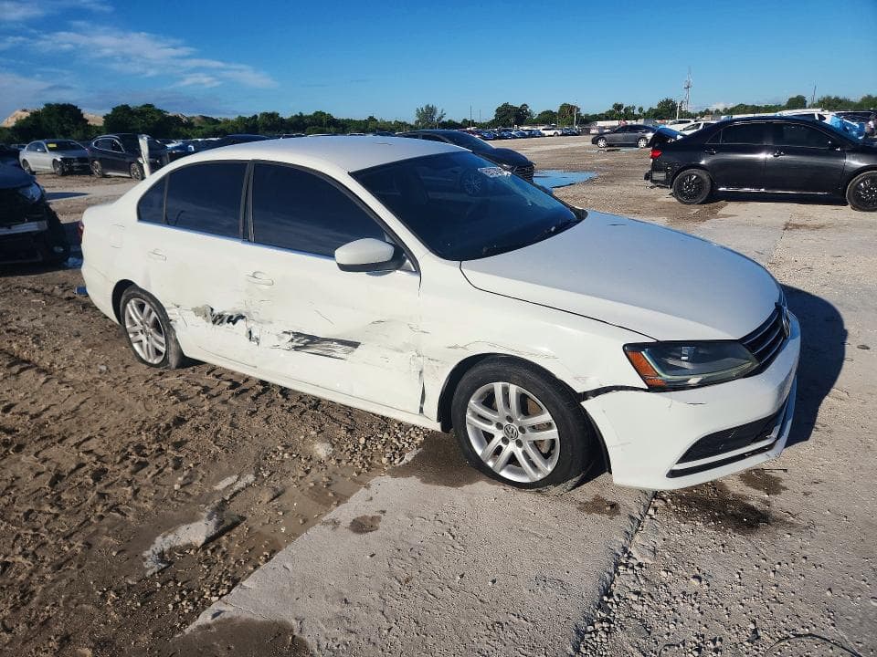2017 VOLKSWAGEN JETTA S 4