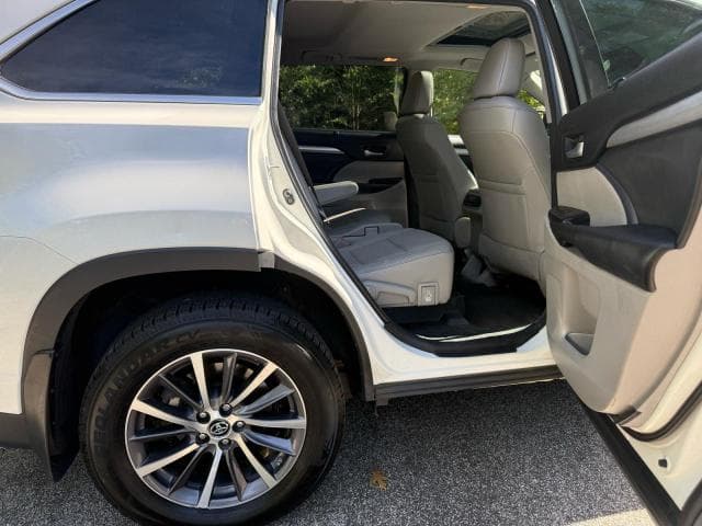 2018 TOYOTA HIGHLANDER XLE 6