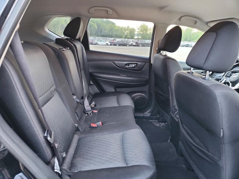 2017 NISSAN ROGUE SV 11