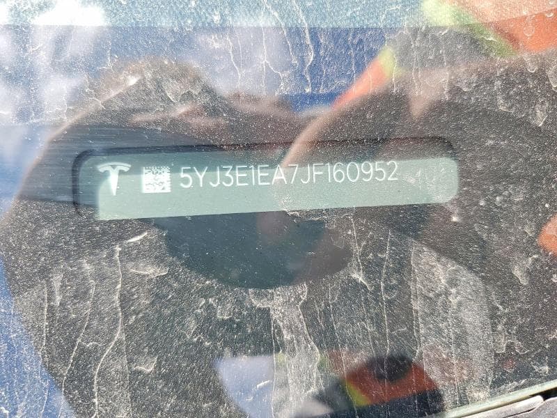 2018 TESLA MODEL 3 13