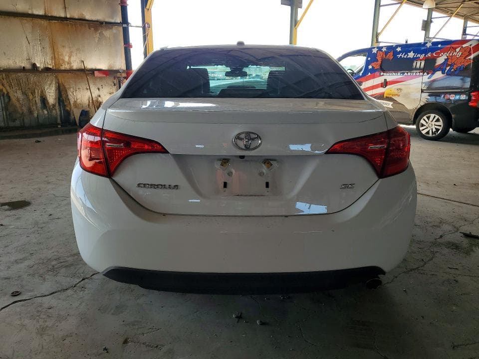 2018 TOYOTA COROLLA SE 6