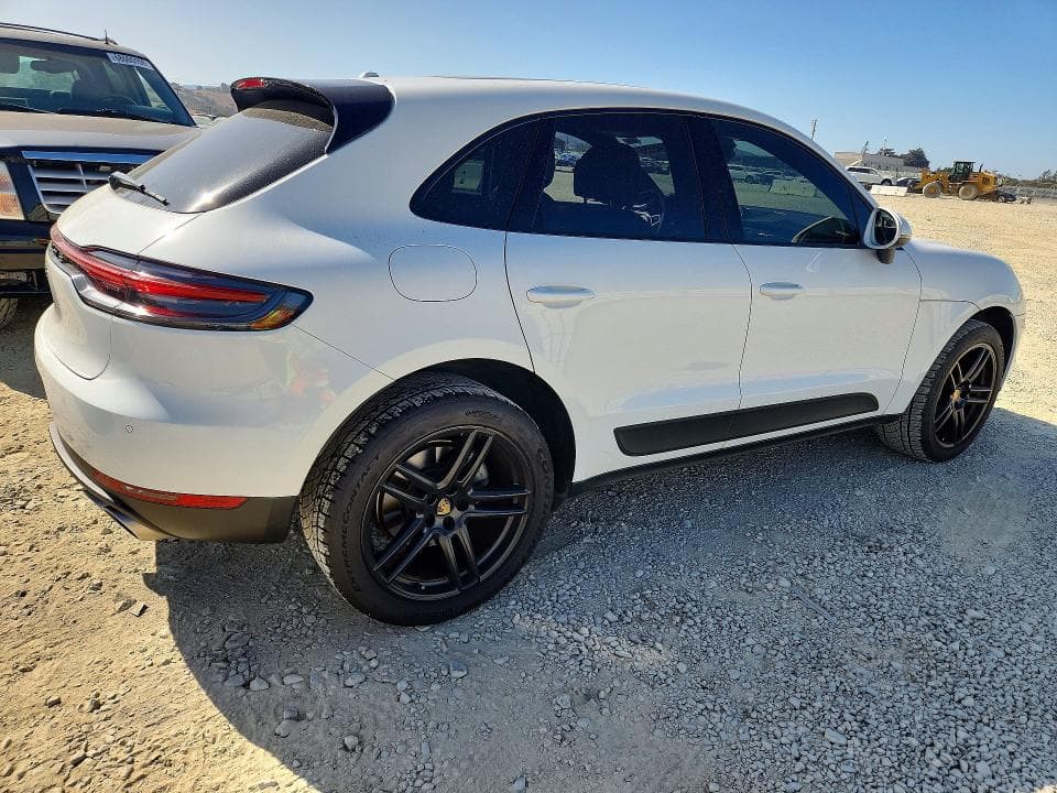 2020 PORSCHE MACAN S 3
