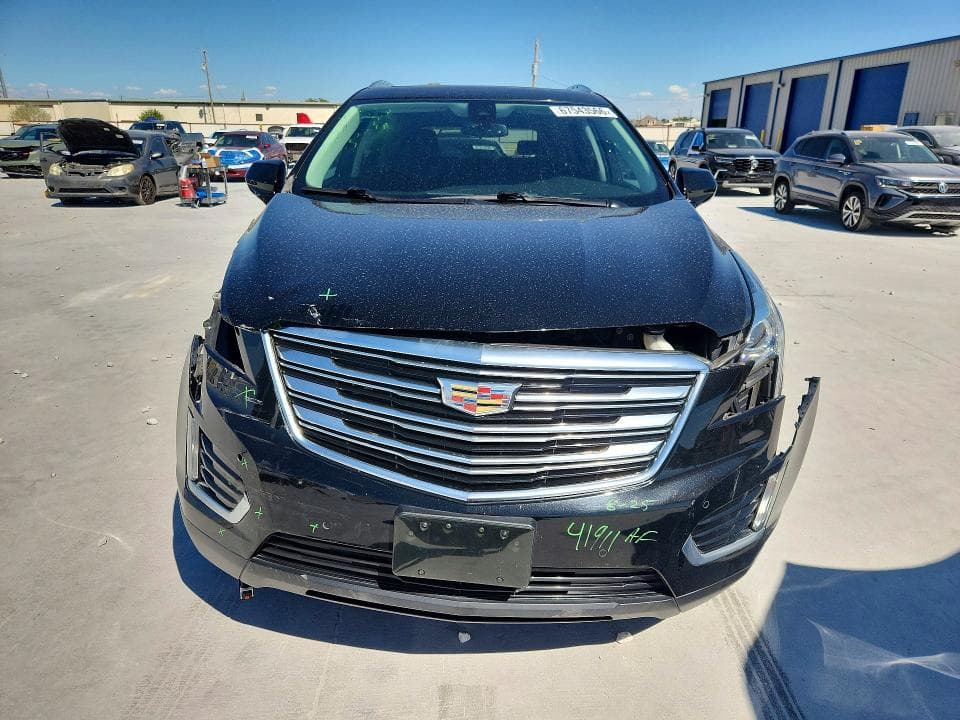 2017 CADILLAC XT5 LUXURY 5