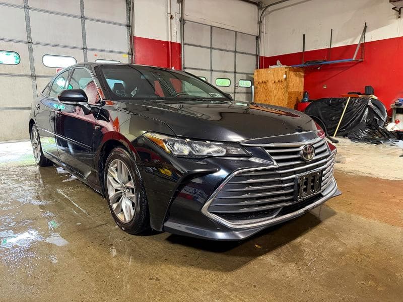 2022 TOYOTA AVALON XLE 2