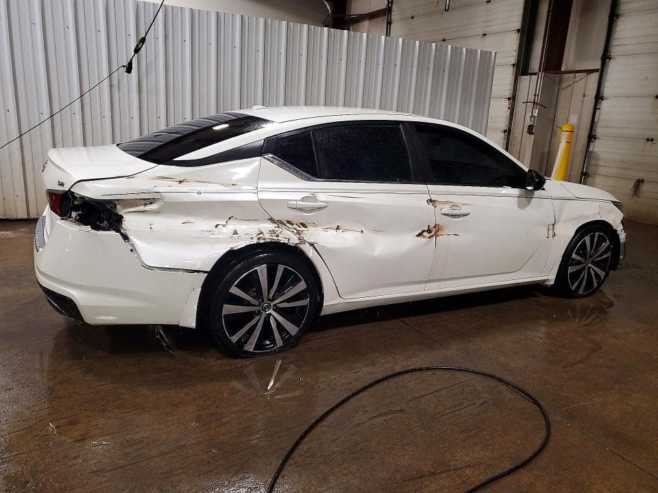 2019 NISSAN ALTIMA SR 3