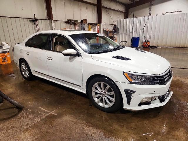 2017 VOLKSWAGEN PASSAT SEL PREMIUM 4
