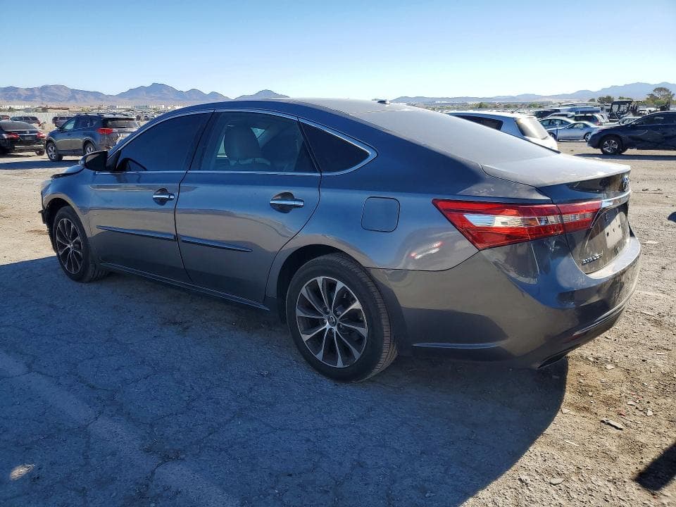 2017 TOYOTA AVALON XLE 2