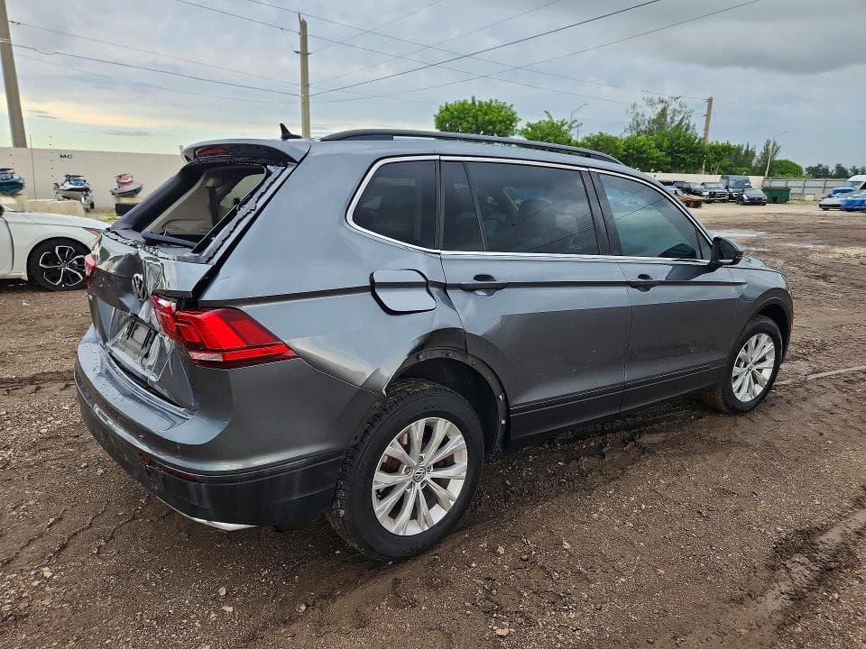 2019 VOLKSWAGEN TIGUAN SE 3