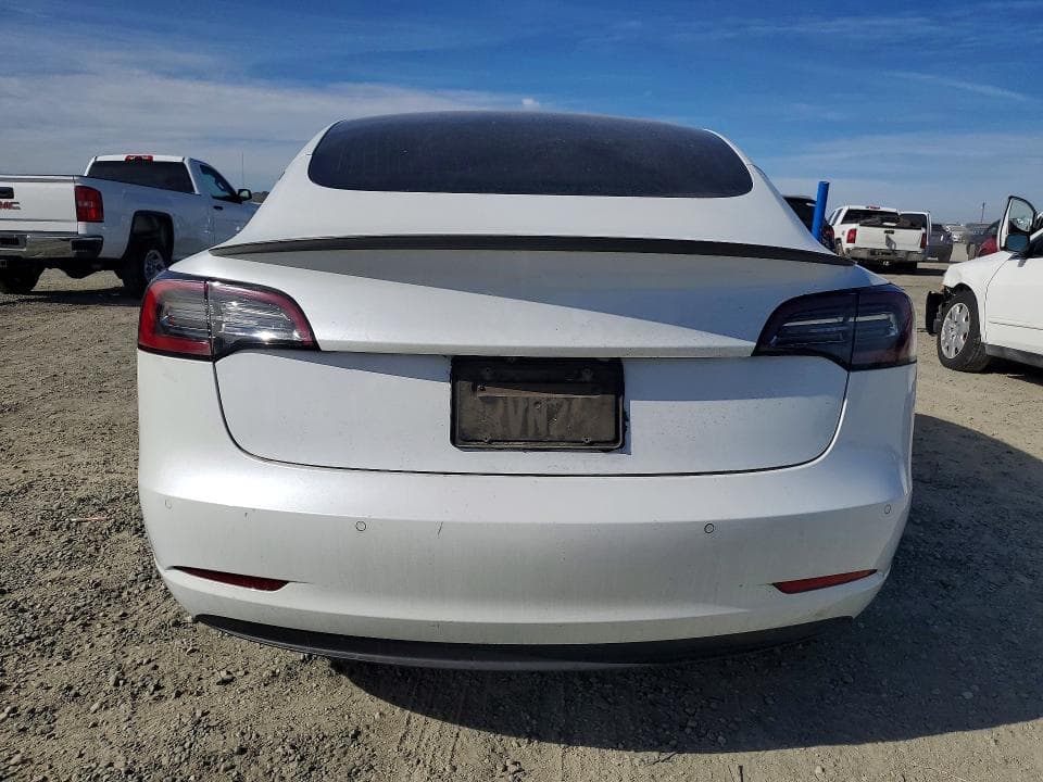 2020 TESLA MODEL 3 6