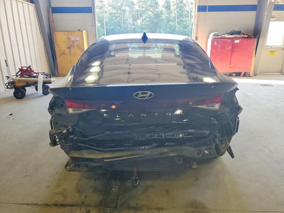 2023 HYUNDAI ELANTRA SEL 6