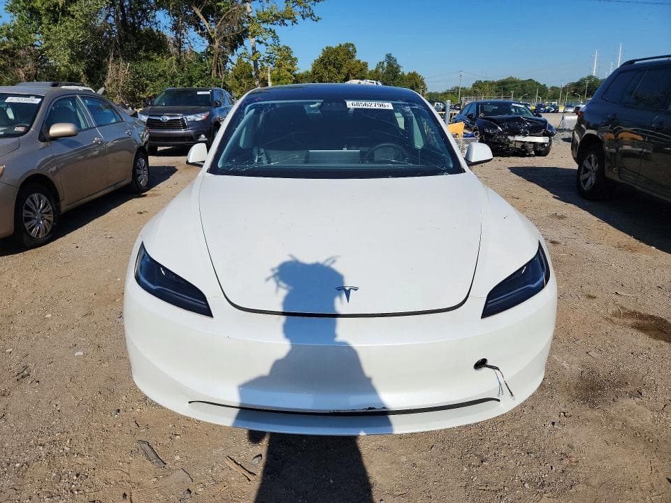 2025 TESLA MODEL 3 5