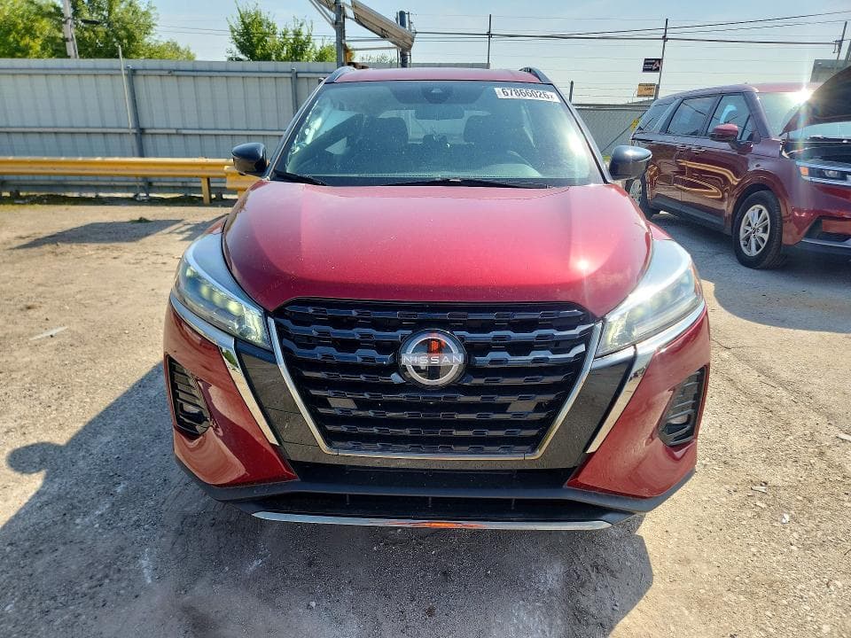2022 NISSAN KICKS SR 5
