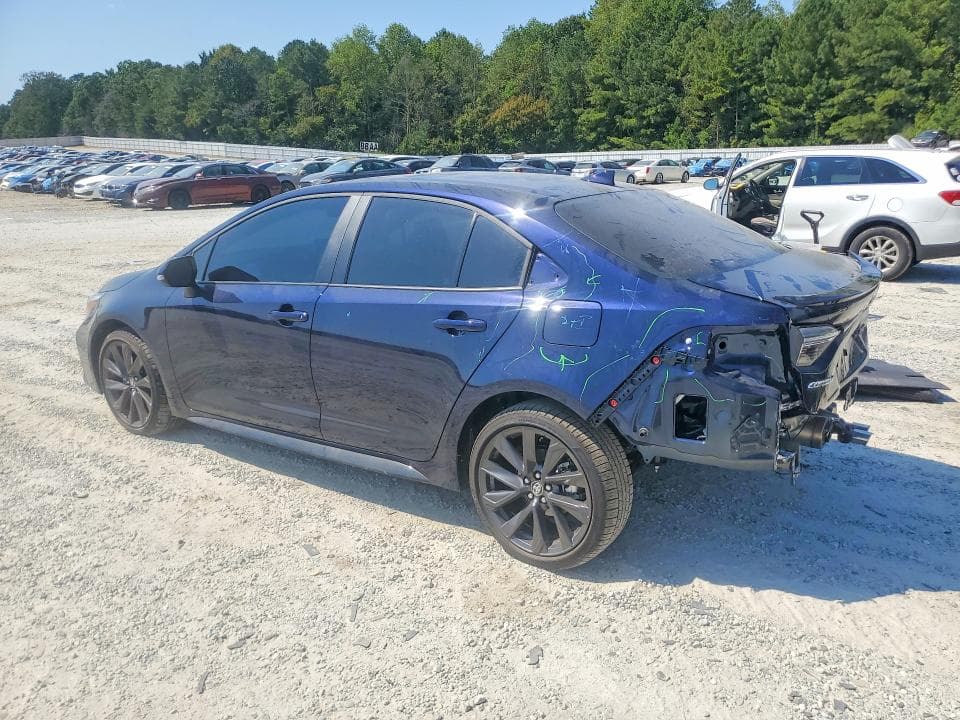 2026 TOYOTA COROLLA XSE 2